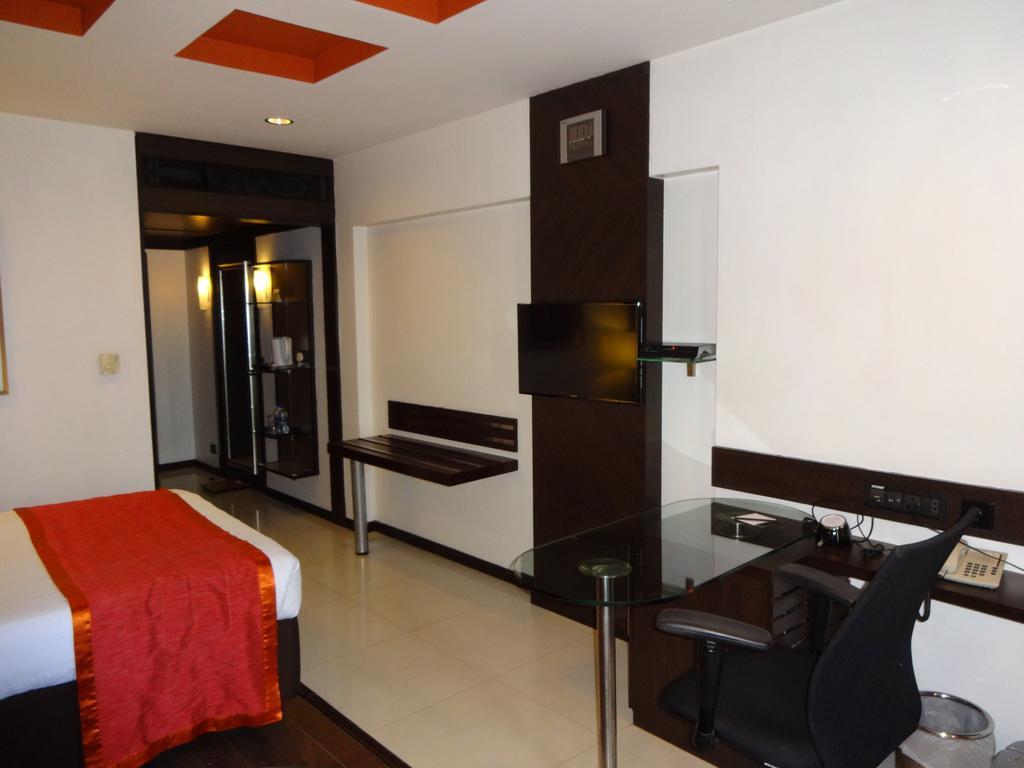 The Residency, Chennai Hotel Room photo